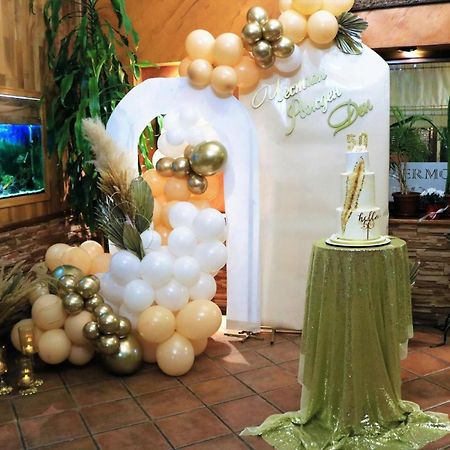 Family Hotel Palermo Tutrakan Bagian luar foto